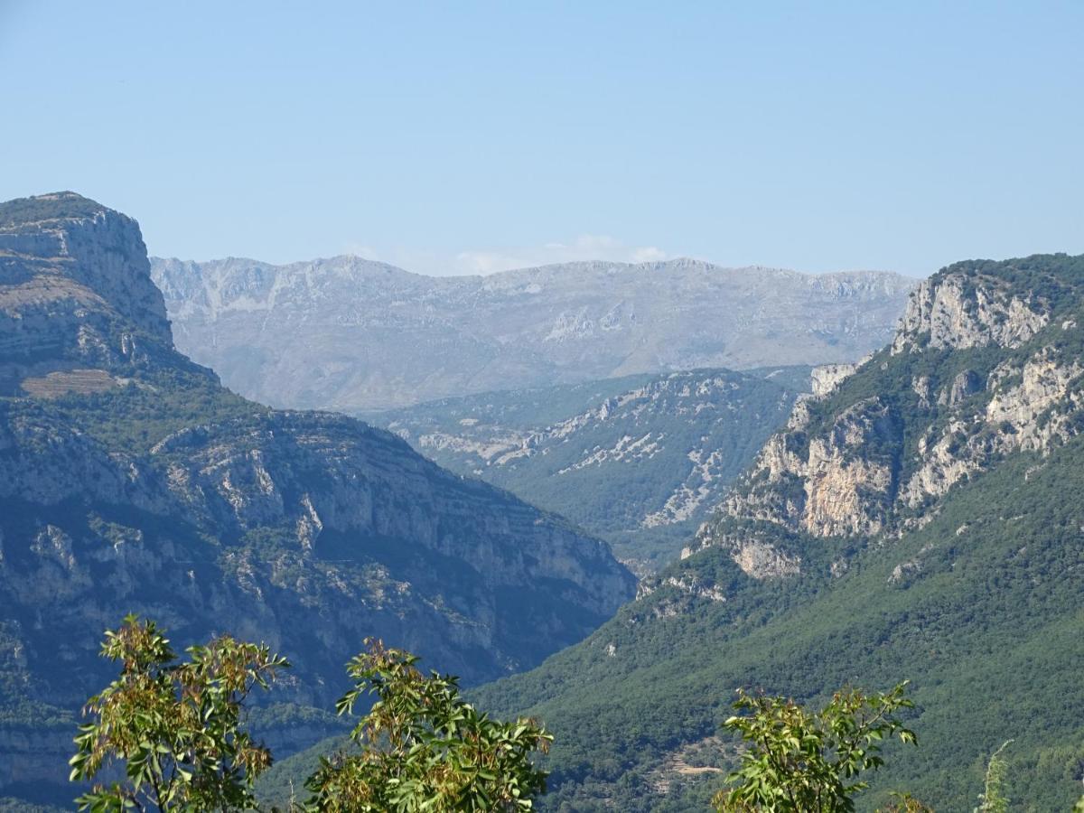 Le Bar-sur-Loup Luva D'Azur, Rez De Villa Le Riou - Le Vallon מראה חיצוני תמונה