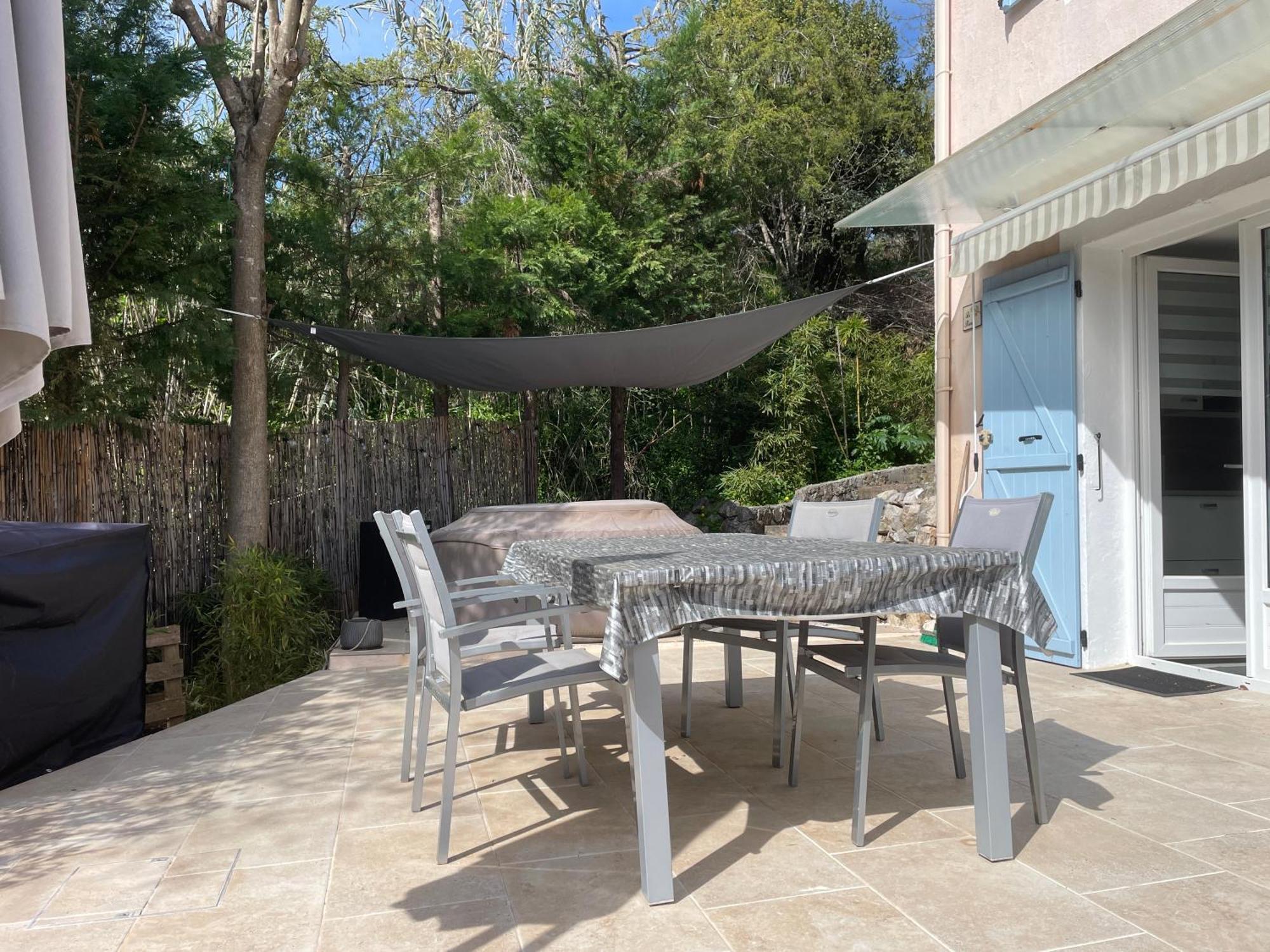 Le Bar-sur-Loup Luva D'Azur, Rez De Villa Le Riou - Le Vallon מראה חיצוני תמונה